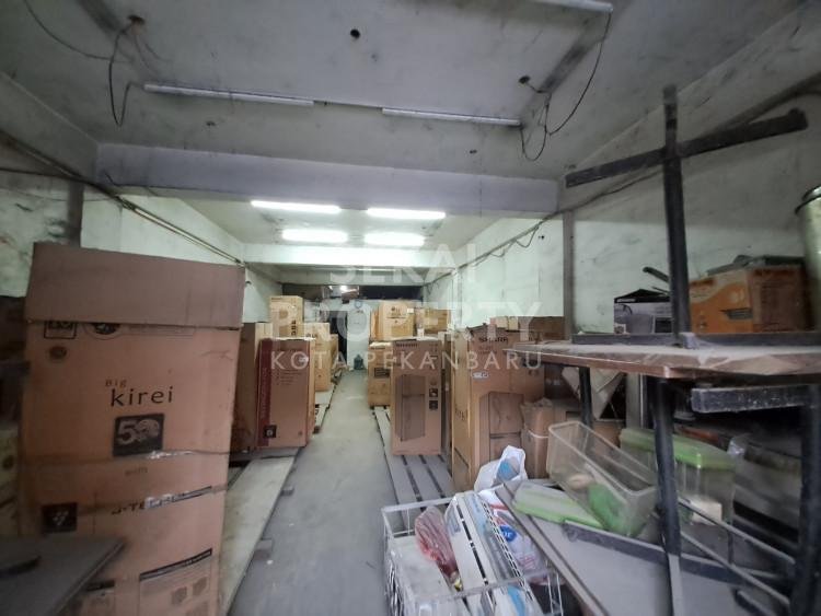 DIJUAL RUKO 4 LT DI PUSAT KOTA JL.JUANDA-PEKANBARU