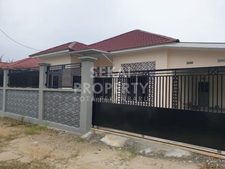 DIJUAL RUMAH BULATAN TYPE 160 KONDISI BARU LOKASI RUMBAI - PEKANBARU
