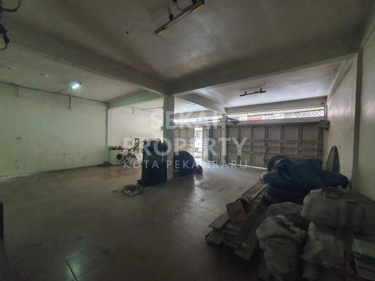 Dijual 2 Unit Ruko (Gandeng) di Komplek Perukoan Jl. Tuanku Tambusai