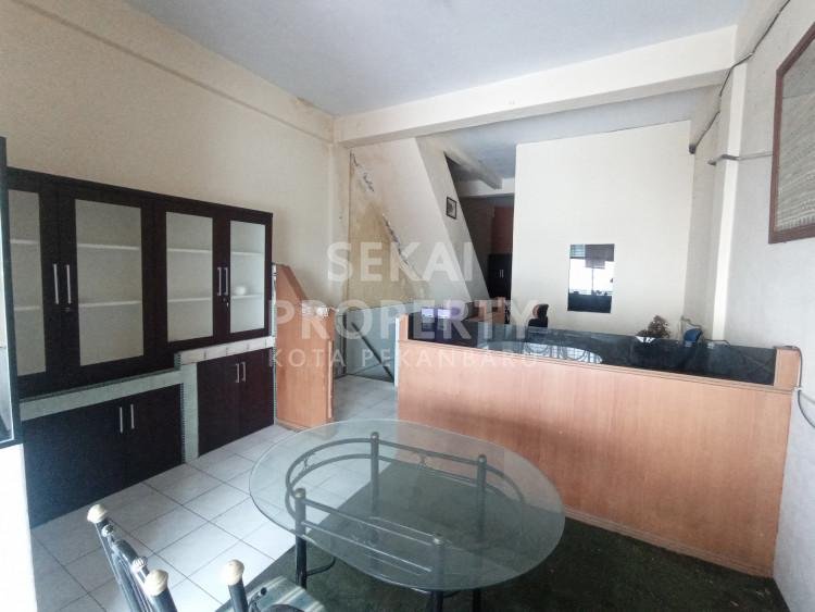Dijual Ruko 3 lt dalam kota Lokasi JL.Tengku Umar, Pekanbaru