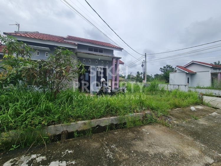 Di jual rumah subsidi posisi hook lokasi Padat karya rumbai tengah kota Pekanbaru