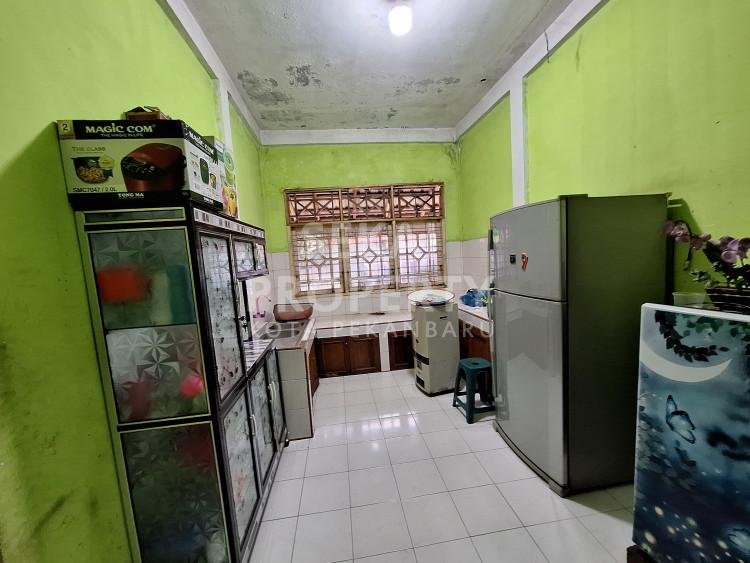 Lihat semua foto