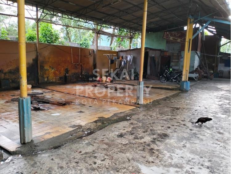 Dijual 2 Ruko + 1 Tanah di tepi jalan besar lokasi Lima Puluh