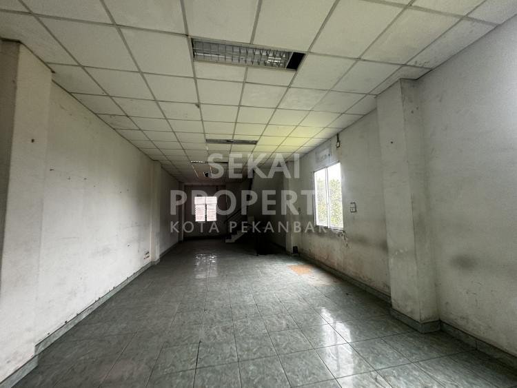Lihat semua foto