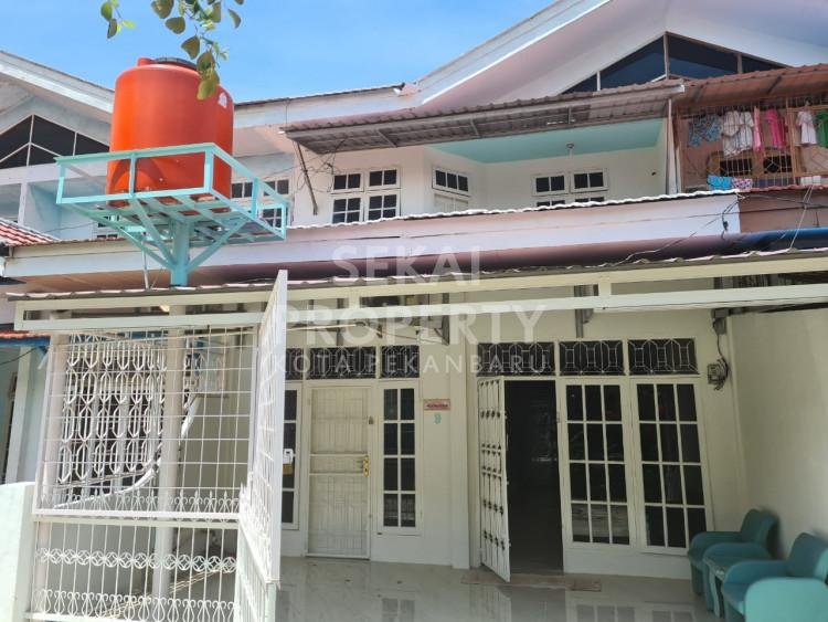 Dihual / sewakan rumah 2lt murah, siap huni dan nego di Jl. Kereta Api - Pekanbaru