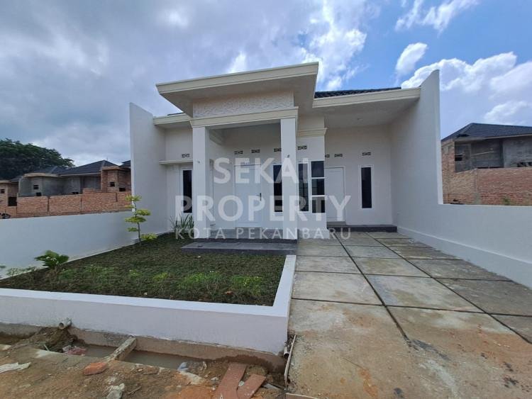 DIJUAL RUMAH BARU SEMI CLUSTER LOKASI JL. HANGTUAH - PEKANBARU