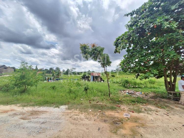 DIJUAL SEBIDANG TANAH LOKASI JL.SOEKARNO HATTA UJUNG-PEKANBARU