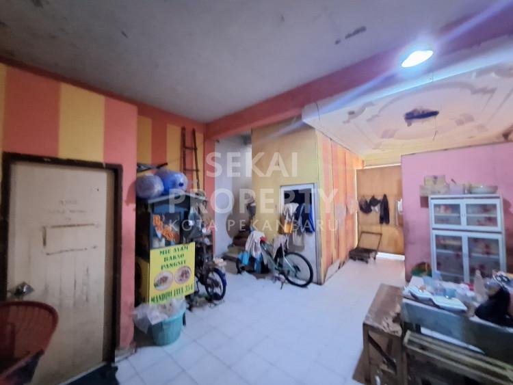 Lihat semua foto