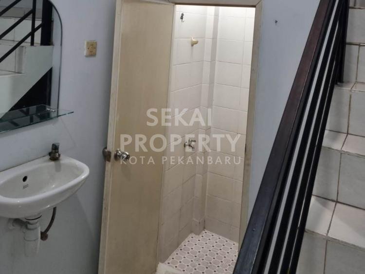 Lihat semua foto