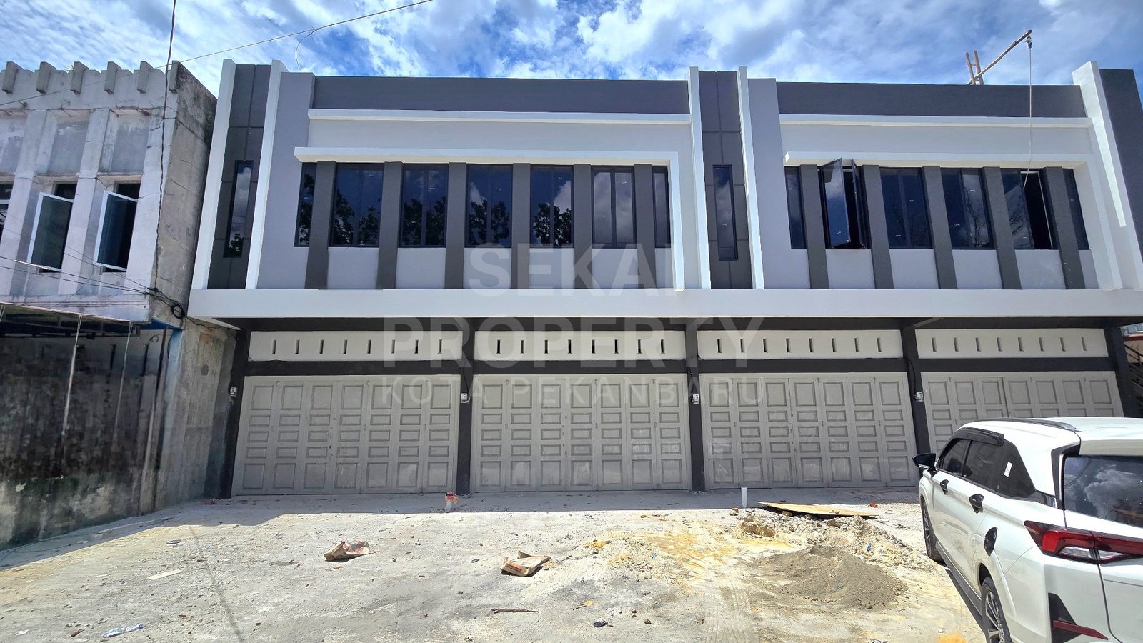 Dijual 4 Unit Ruko 2 Lantai Baru Lokasi Jl.taman Karya-pekanbaru