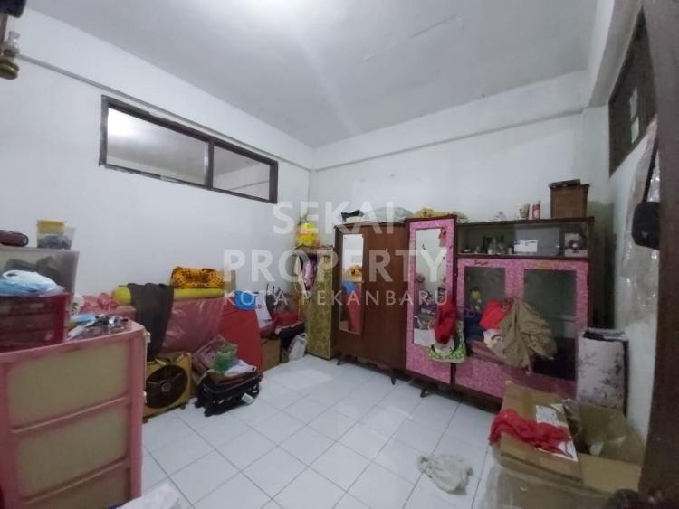 Dijual Ruko Cantik dan Murah 3 lantai Bonus tanah di belakang Jl. Agus Salim, Sukajadi, Pekanbaru