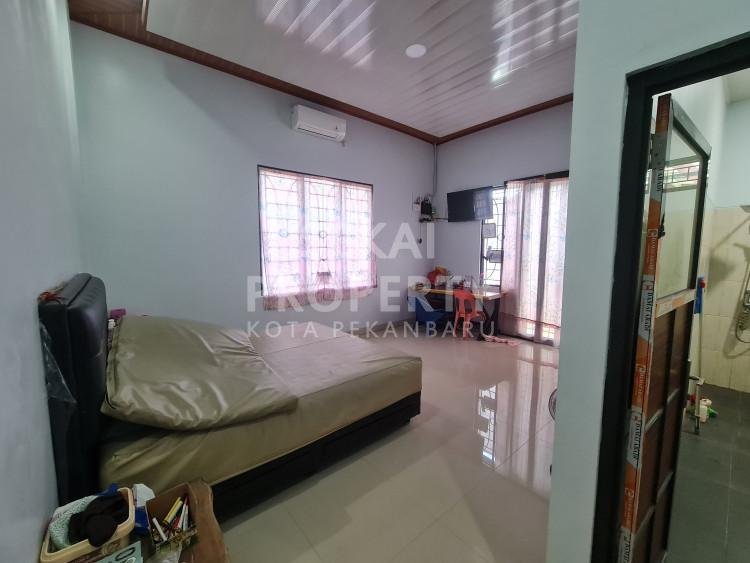 Lihat semua foto