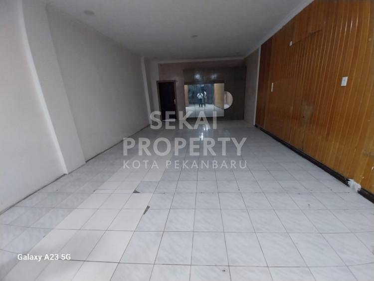 DI JUAL RUKO 3,5 LANTAI LOKASI TEPI JALAN BESAR JL AHMAD YANI -PEKANBARU