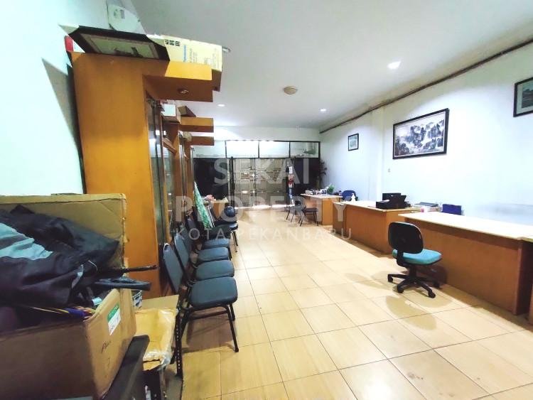 Dijual Ruko 3,5 lantai di Jl. Kulim/ Jl. Riau - Pekanbaru