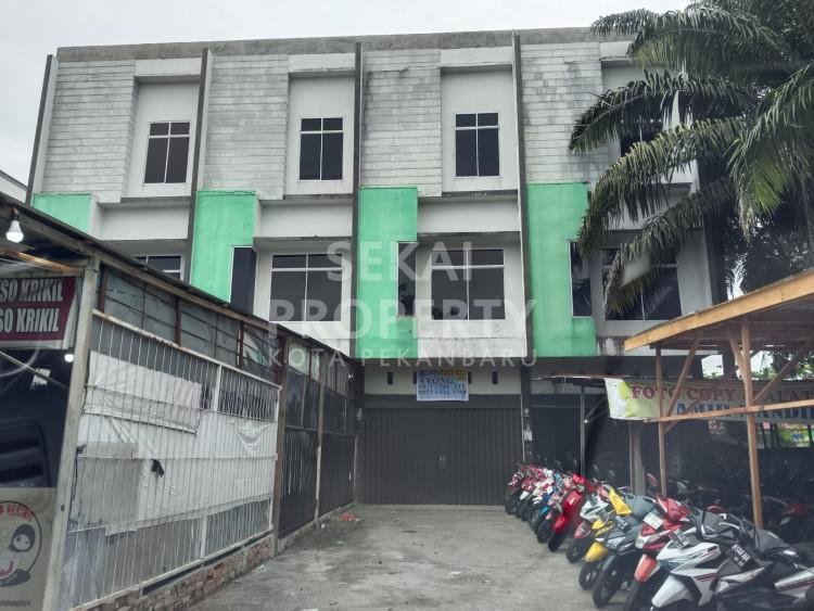 Dijual ruko 3lt lokasi Jl. Harapan Raya Ujung - Pekanbaru