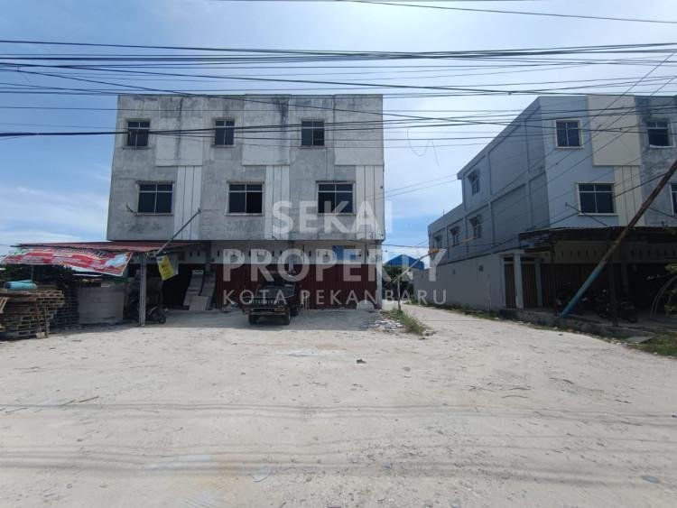 DI SEWAKAN RUKO  GANDENG JL RIMBO PANJANG