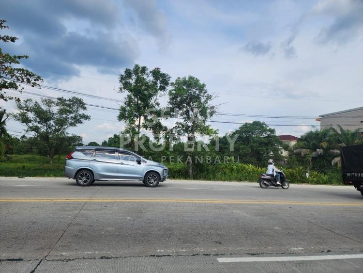 DIJUAL TANAH LUAS DI JL. SIAK 2 / SM. AMIN