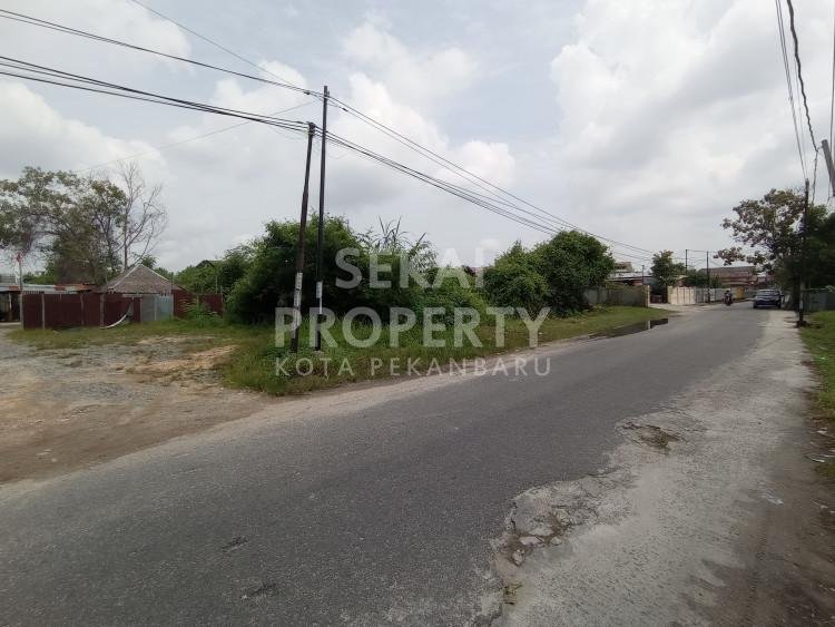 Dijual Tanah Keras, tengah Kota, Sekitar JL.Nangka / JL.Tuanku Tambusai - Pekanbaru