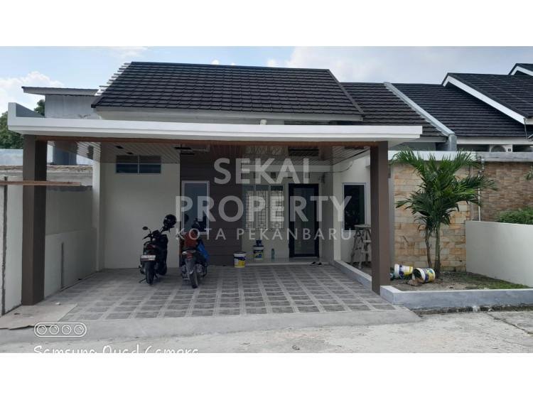 DIJUAL RUMAH CLUSTER SIAP HUNI LOKASI TUANKU TAMBUSAI UJUNG DEKAT MALL SKA - PEKANBARU