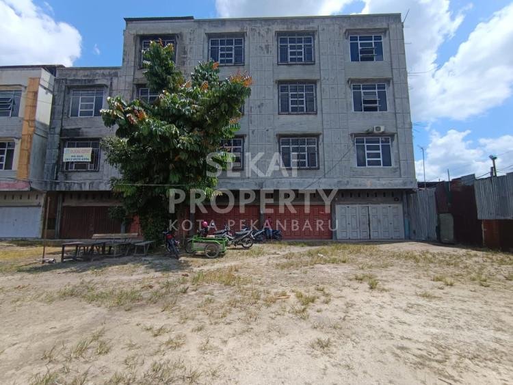 DI JUAL RUKO GANDENG JL KUBANG RAYA