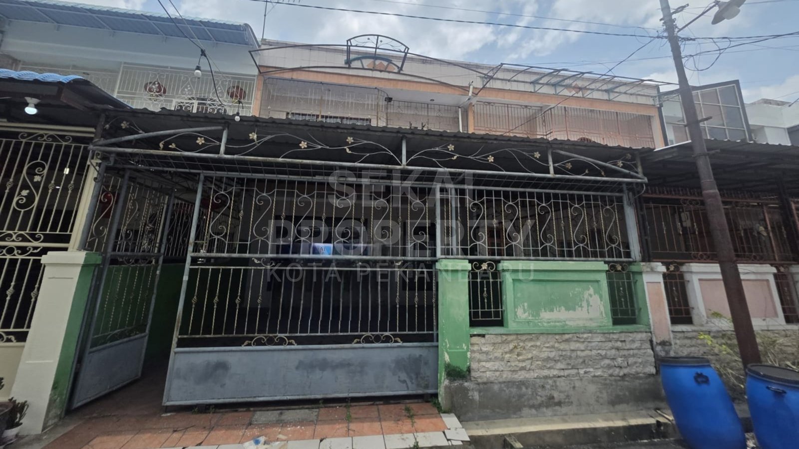 Dijual Rumah Cluster 2 Lantai Jalan Kulim Kota Pekanbaru Dekat Mall Ciputra