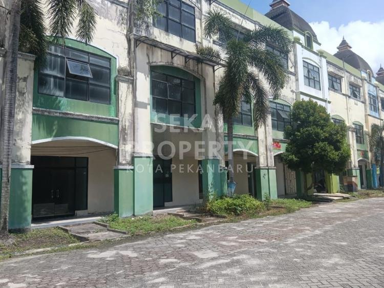 DIJUAL RUKO 3 LT SIAP HUNI LOKASI JL.SUDIRMAN-PEKANBARU