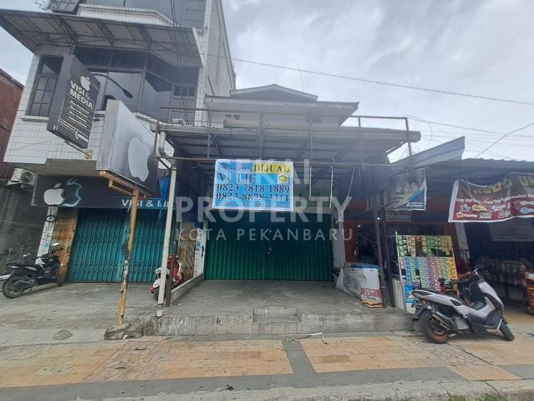 DIJUAL/DISEWAKAN RUKO 2 LT LOKASI TEPI JALAN HOS COKROMINOTO-PEKANBARU