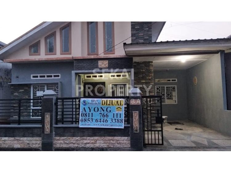 DIJUAL RUMAH DI JLN STADION - DURI