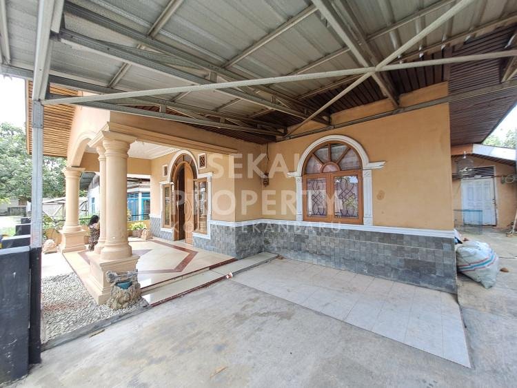 Dijual rumah dalam kota di jl.seroja-pekanbaru