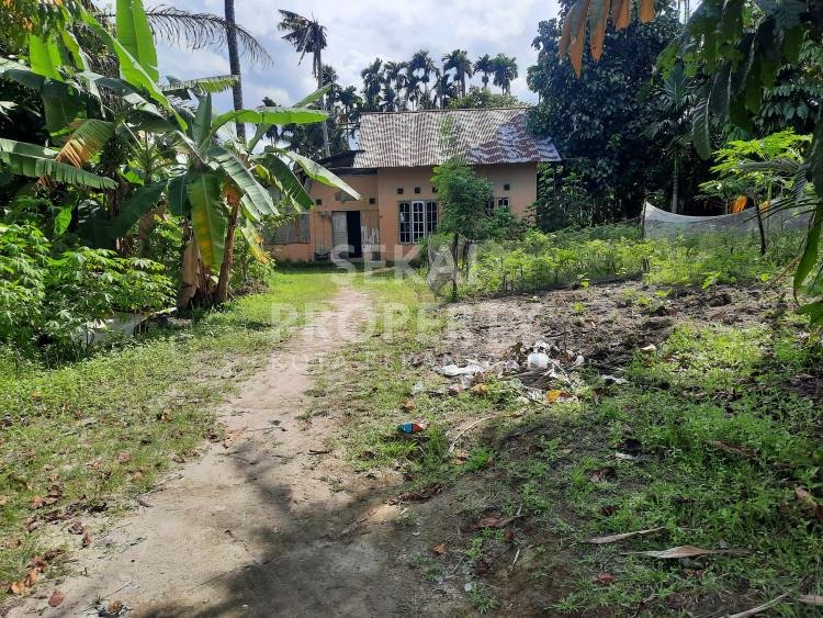 Dijual Tanah Dan Bangunan Lama Jl. Kapau Sari