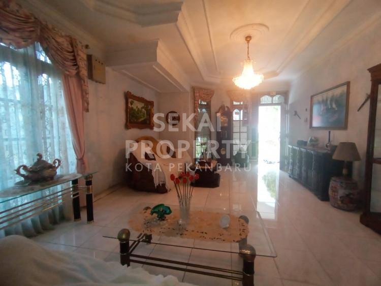 Dijual / Disewakan  rumah bulatan + Tanah di Jl. Kuantan - Pekanbaru