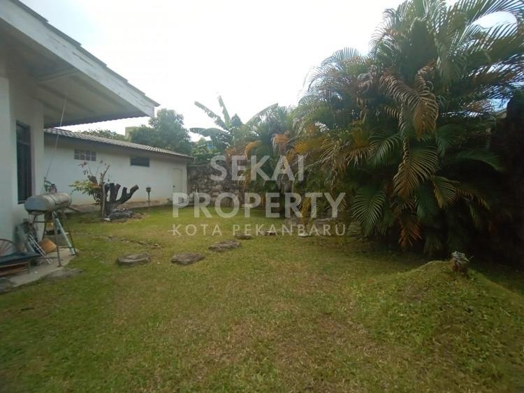 Dijual / Disewakan  rumah bulatan + Tanah di Jl. Kuantan - Pekanbaru