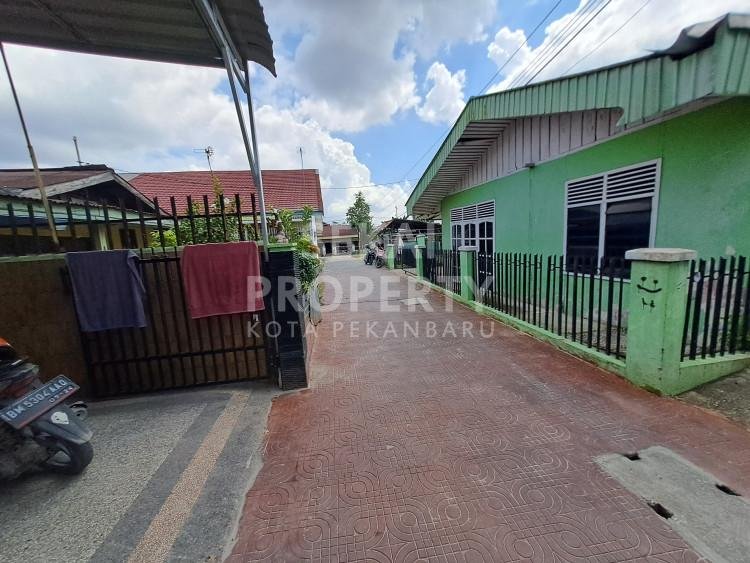 DIJUAL SEBIDANG TANAH DI DAERAH JL.RIAU DEKAT MALL CIPUTRA-PEKANBARU