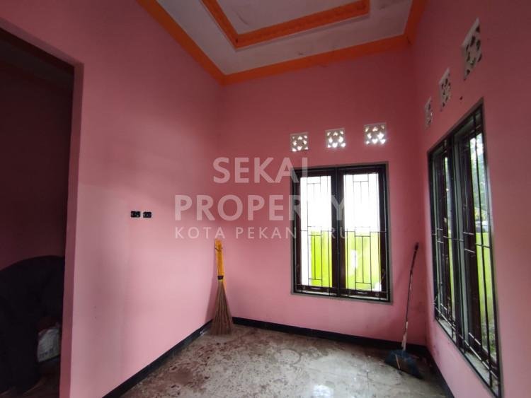 Lihat semua foto