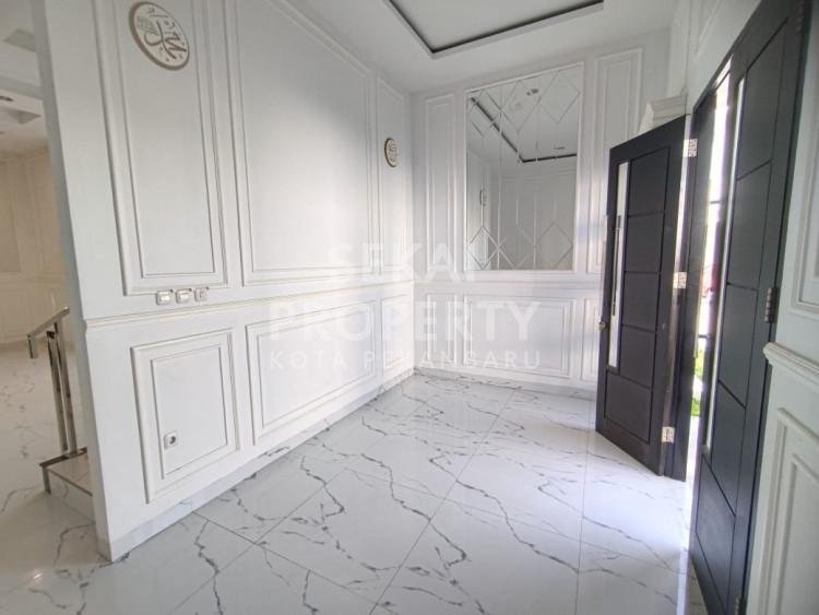 Dijual Rumah Cluster 2lt Kondisi Baru Posisi Hook Siap Huni - Didaerah Jalan Soekarno Hatta / Arengka
