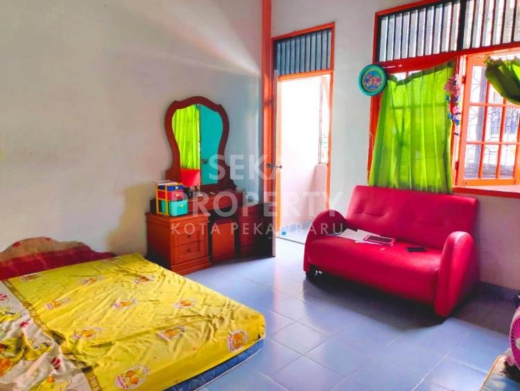 Dijual Ruko 2,5 lt di Jl. Riau 4 - Pekanbaru