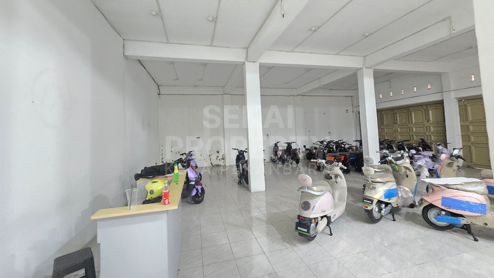 Disewakan 4 Unit Ruko Gandeng Lokasi Jalan Hangtuah-pekanbaru