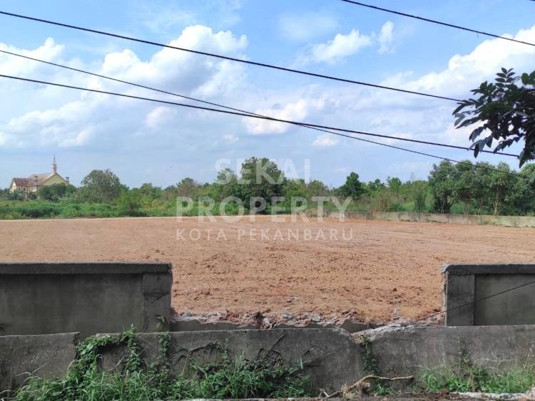 DIJUAL/DISEWAKAN SEBIDANG TANAH LOKASI TEPI JALAN TUANKU TAMBUSAI UJUNG-PEKANBARU