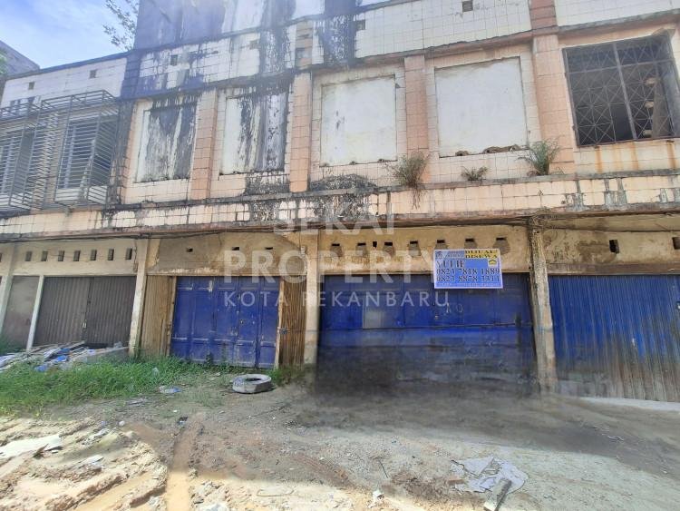 DIJUAL/DISEWAKAN 2 UNIT RUKO GANDENG  3 LANTAI LOKASI KOMPLEK CENTRAL NIAGA JL.SOEKARNO HATTA-PEKANBARU