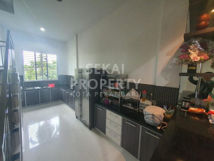DIJUAL RUKO 3,5LT SIAP PAKAI LOKASI JL. BELIMBING - PEKANBARU