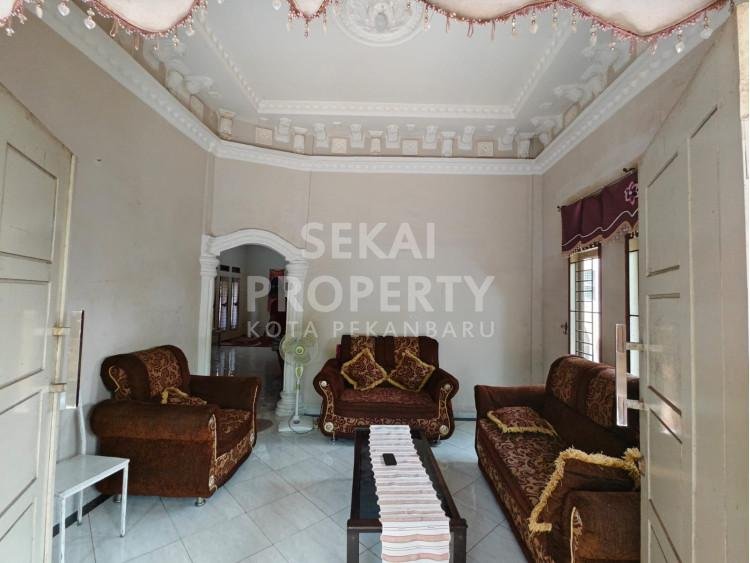 Dijual Rumah 2 Lantai Dekat Bandara
