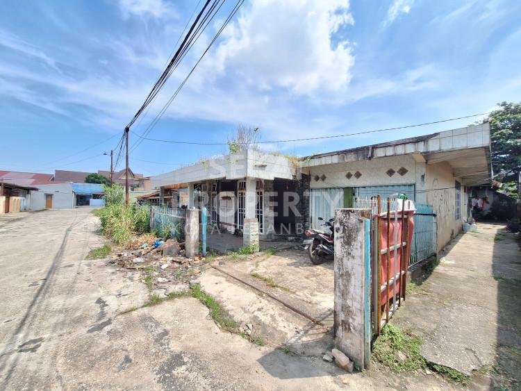 DIJUAL TANAH+BANGUNAN LAMA LOKASI DEKAT JL.MUTIARA-PEKANBARU
