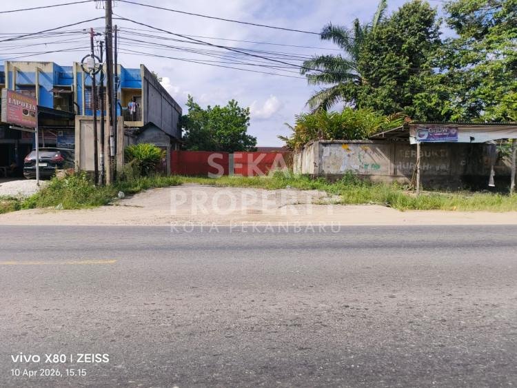 DIJUAL TANAH BESERTA BANGUNAN LOKASI PASIR PUTIH