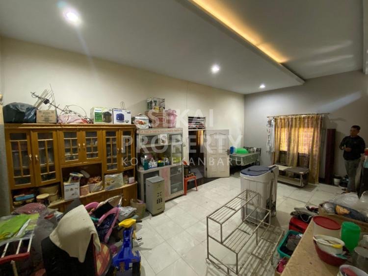 Lihat semua foto