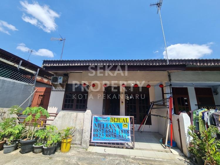 DIJUAL 1 UNIT RUMAH SIAP HUNI JALAN RIAU DEKAT MALL CIPUTRA TENGAH KOTA PEKANBARU