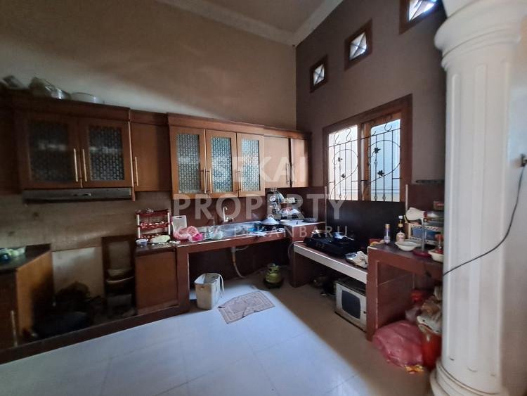 Lihat semua foto