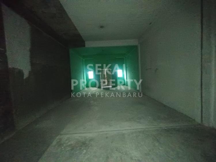 Disewa Ruko 3 Lantai Di Jl. Subrantas - Panam