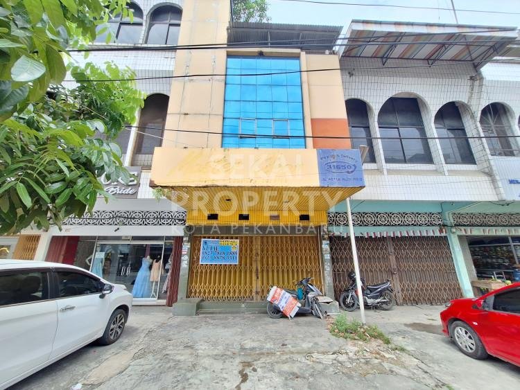 DIJUAL / DISEWAKAN RUKO 3 LANTAI LOKASI JL.SETIA BUDI - PEKANBARU