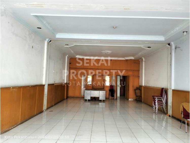 Dijual/Disewa Ruko 3 Lantai di jl. Rambutan - Arifin Ahmad