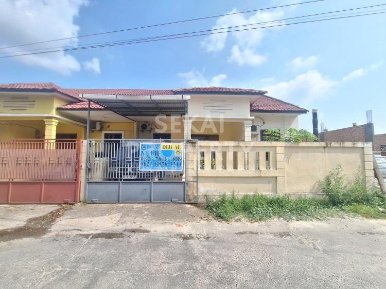 DIJUAL RUMAH TINGGAL LOKASI DEKAT JALAN LILI-PEKANBARU